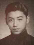 凝固的艺术，永恒的怀念——碑雕艺术与名人的故事