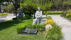 孙礼仁纪念碑落成：以《思索》之名，传承艺术之魂